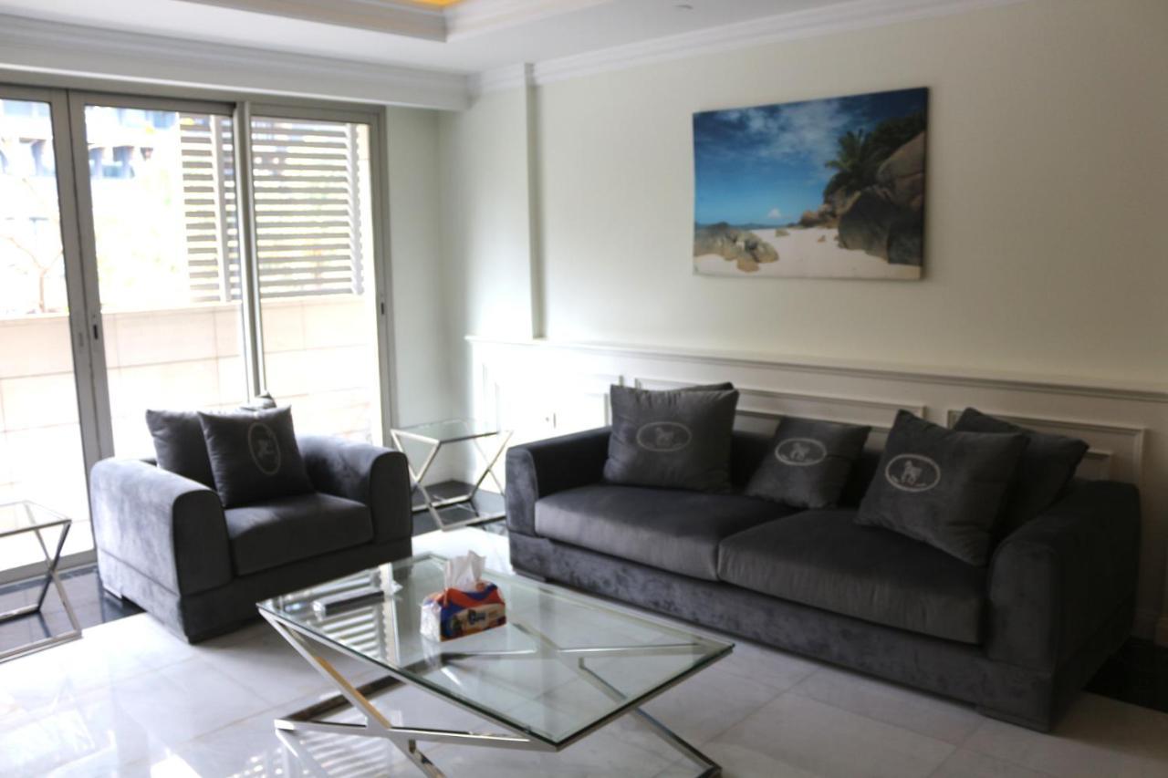 Versace Tower Luxury Suites - Downtown Beyrut Dış mekan fotoğraf